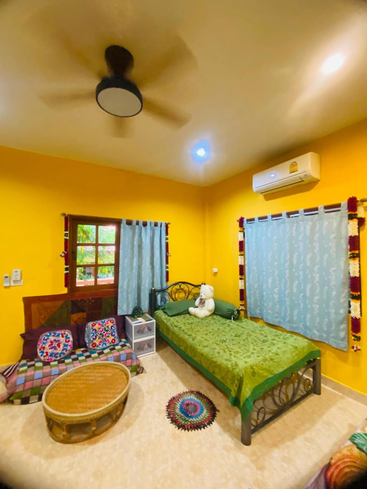 Ganesha Bungalow At Ya Nui Beach Phuket Eksteriør billede